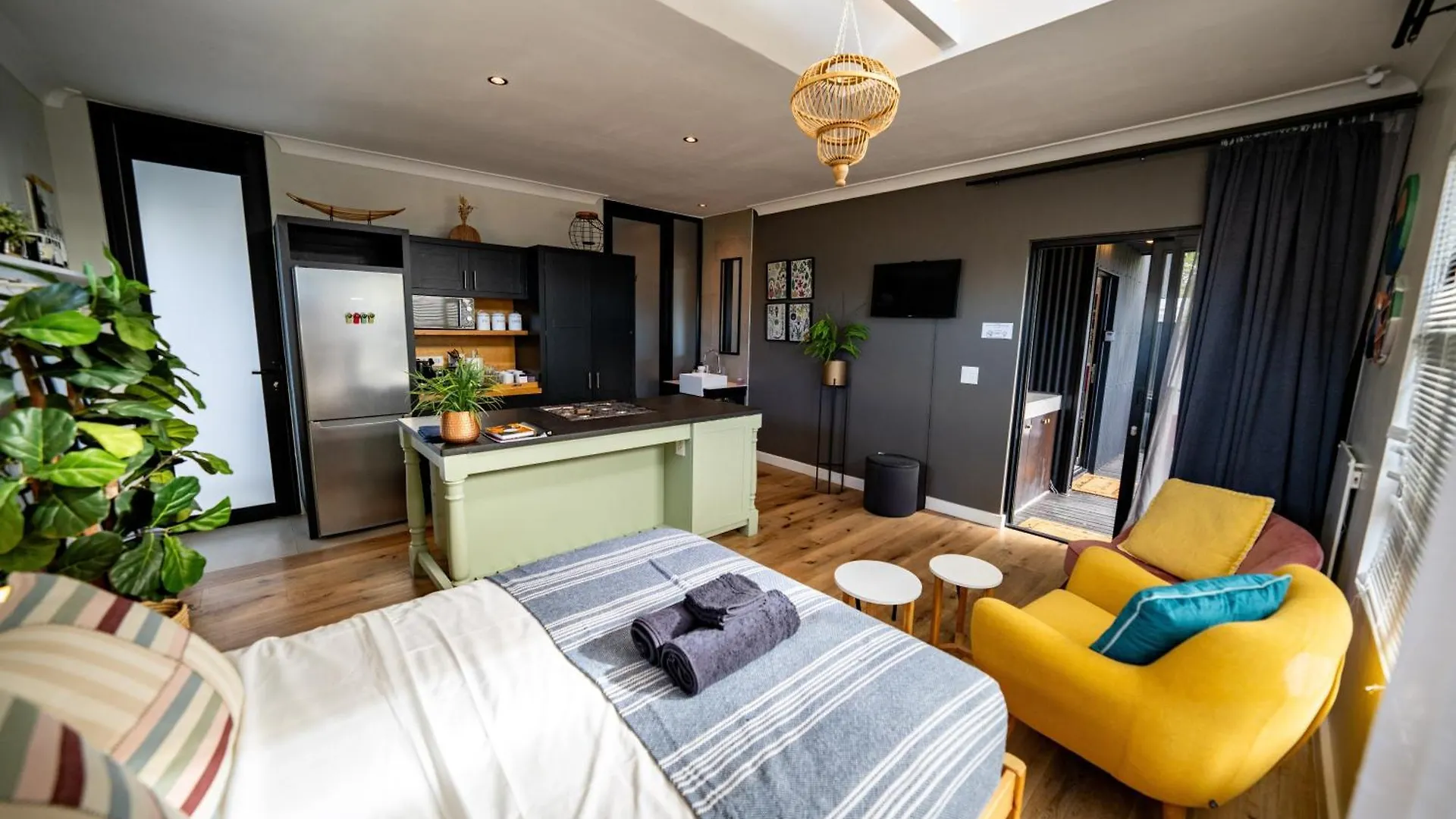 Green Point'S Nest - Indulge In An Urban Oasis Cape Town Güney Afrika